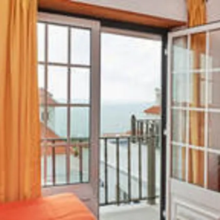 Guest house Surf Coxos Ribamar (Torres Vedras)